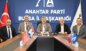 Emekli ve Emekçiler Dernekleri Federasyonu’ndan Anahtar Parti’ye ziyaret – Yaşam