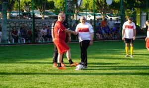 Erdemli’de 5×5 Kurumlar Arası Futbol Turnuvası başladı – Spor