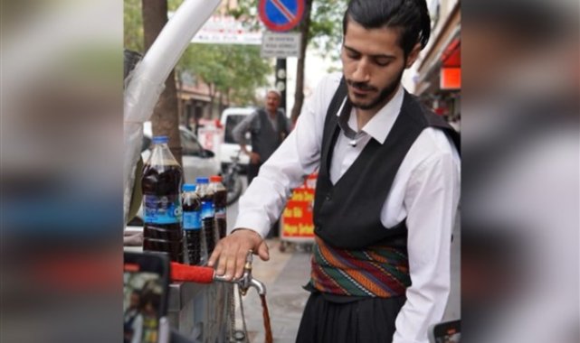 Geleneksel meyan kökü şerbeti tezgahlarda yerini aldı – Yaşam