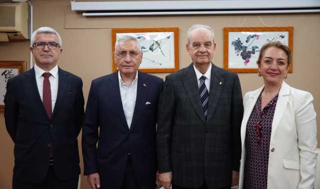İlker Başbuğ’dan “Liderlik, Güç ve Strateji” söyleşisi – Dünya