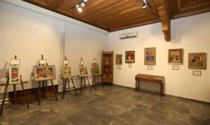 İnegöl Kent Müzesi’nde “Taşın Kalbi” sergisi ziyarete açıldı – Kültür-Sanat