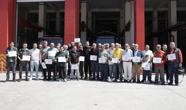 İtfaiyeden akaryakıt istasyonu personellerine yangın eğitimi – Yaşam