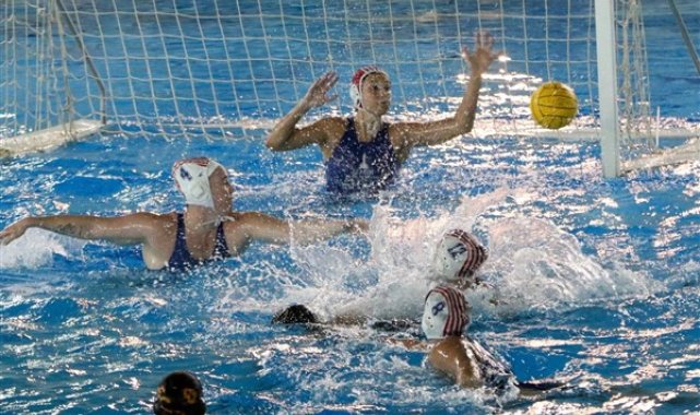 İzmir Büyükşehir sutopunda kupa yolunda – Spor