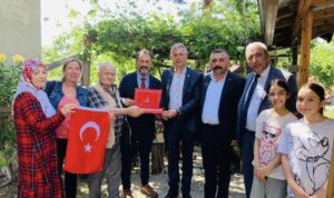 İzmit Belediyesi’nden Kıbrıs gazilerine ziyaret – Gündem