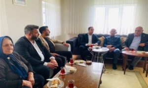 İzmit Belediyesi, şehit yakınlarını ziyaret etti – Gündem