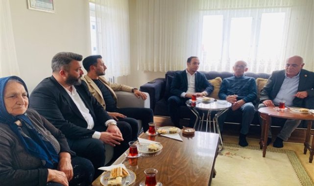 İzmit Belediyesi, şehit yakınlarını ziyaret etti – Gündem