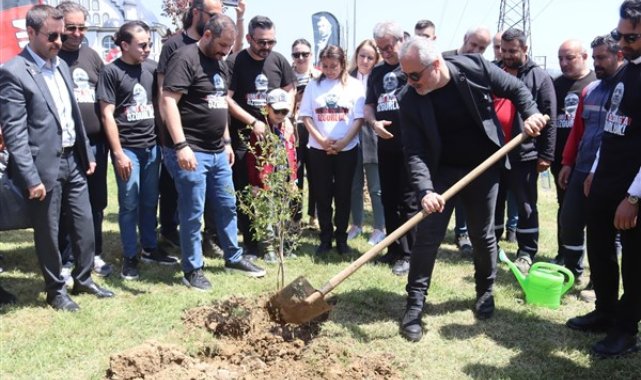 İzmit’te Prof. Dr. Ümit Özdağ Hatıra Ormanı açıldı – Yaşam