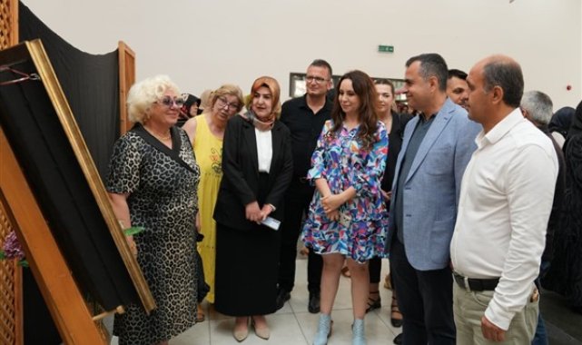 “Kadının İzi Sanatın Sesi” sergileri sanatseverlerle buluştu – Kültür-Sanat