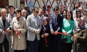Kahveci: Kütahya’mızı yükseltmek isteyen herkese kapımız açık – Gündem