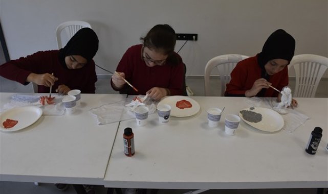 Karacabey Belediyesi’nden öğrencilere sanat desteği – Yaşam