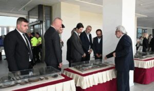 Karacabey’de Çanakkale Gezici Müzesi ziyarete açıldı – Kültür-Sanat