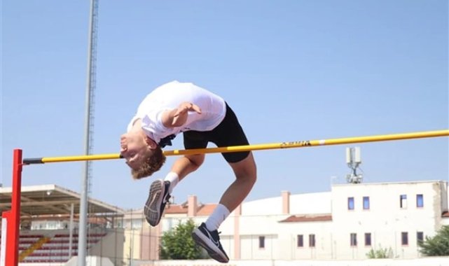 Karamanlı atlet Arıkan, Atletizm Milli Takımına davet edildi – Spor