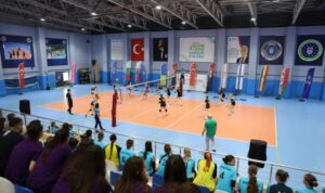 Kardeş Şehirler Voleybol Turnuvası başladı – Spor