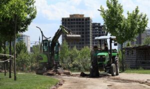 Kayapınar’da 7 park genel bakıma alındı – Gündem