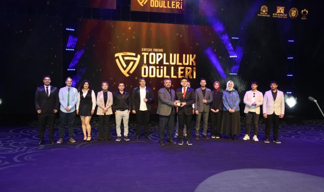 Konya’da “BizBize Fest Bi’ Başka” festivali kapsamında topluluk ödül töreni düzenlendi – Gündem