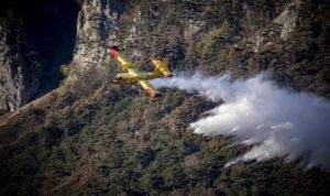 Lahbib: İsrail’deki orman yangınları için 3 Canadair uçağı yola çıktı – Dünya