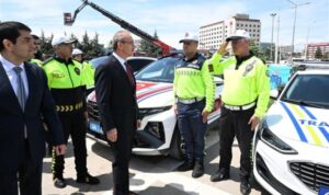 Malatya Valisi Yavuz, Karayolu Trafik Haftası etkinliklerine katıldı – Gündem