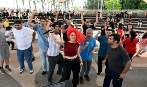 Mersin Büyükşehir Belediyesi’nden özel gereksinimli bireylere konser – Yaşam