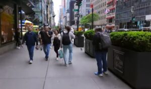 New York, enflasyon nedeniyle vatandaşlarına 2 milyar dolar dağıtacak – Dünya