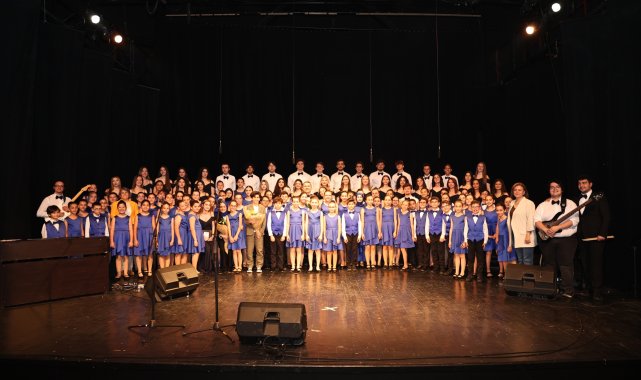 Nilüfer Çocuk ve Gençlik Koroları’ndan yıl sonu konseri – Kültür-Sanat
