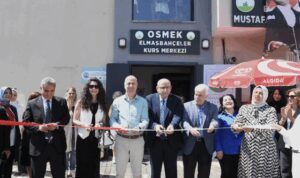 OSMEK kursiyerlerinden yıl sonu sergisi