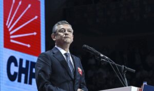 Özel, Avrupa Konseyi Yerel ve Bölgesel Yönetimler Kongresi Başkanı Cools ile görüştü