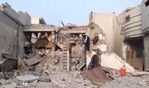 Pakistan hava sahasını kapattı, Hindistan’ı askeri üsleri hedef almakla suçladı – Dünya