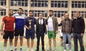 Posof’ta 19 Mayıs Kaymakamlık Kupası Voleybol Turnuvası sona erdi – Spor
