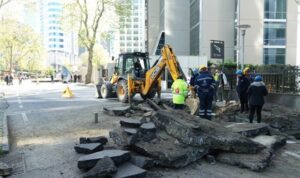Sarıyer Maslak yol çökmesinde su ve doğalgaz hatları onarıldı, akış normale döndü – Gündem