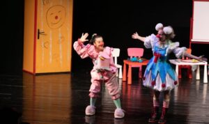 Soytarılar Okulu çocuklar için sahnelendi – Kültür-Sanat