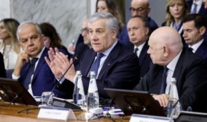 Tajani: 52 Filistinli sivil daha İtalya’ya getiriliyor – Dünya