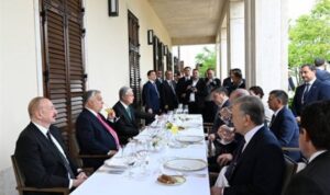 Türk Devletleri Teşkilatı liderleri onuruna resmi öğle yemeği düzenlendi – Dünya