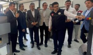 Vali Akkoyun’dan hayvan bakımevine ziyaret – Yaşam