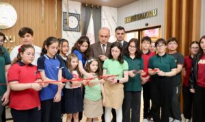 Vali Erol, “Anne Sevgisi” sergisinin açılışına katıldı – Kültür-Sanat