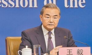 Wang Yi: Pakistan-Hindistan ateşkesi için yapıcı rol oynamaya hazırız – Dünya