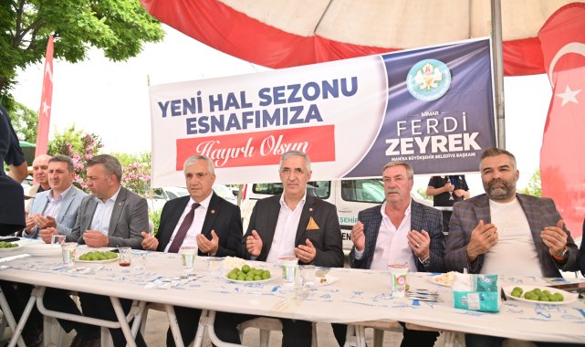 Yeni hal sezonu Turgutlu Sebze ve Meyve Hali’nde açıldı – Yaşam