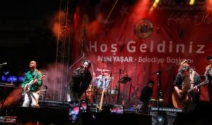 Yenimahalle’de 19 Mayıs kutlamalarında Madrigal sahne aldı – Kültür-Sanat