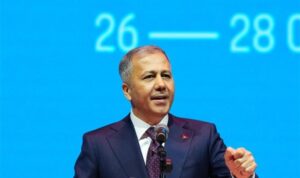 Yerlikaya: Çocuklarımızın hayatıyla oynayan hiçbir servis şoförünün trafikte yeri yoktur – Gündem