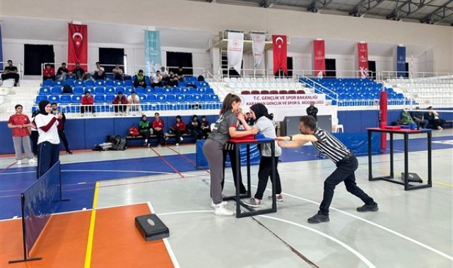 YURTLİG Bilek Güreşi Türkiye Finalleri Karaman’da yapıldı – Spor