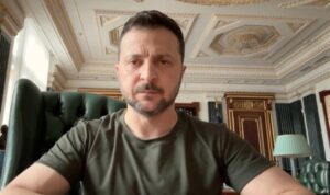 Zelenski: Devletimizi ve halkımızı kesinlikle savunacağız