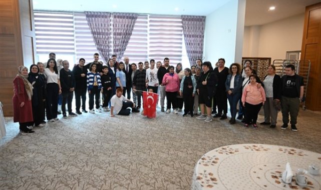 ZİÇEV’den Başkan Ekicioğlu’na ziyaret – Gündem